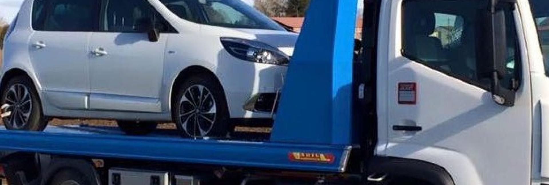 Dépanner en sécurité sur l'autoroute - Véhicule léger